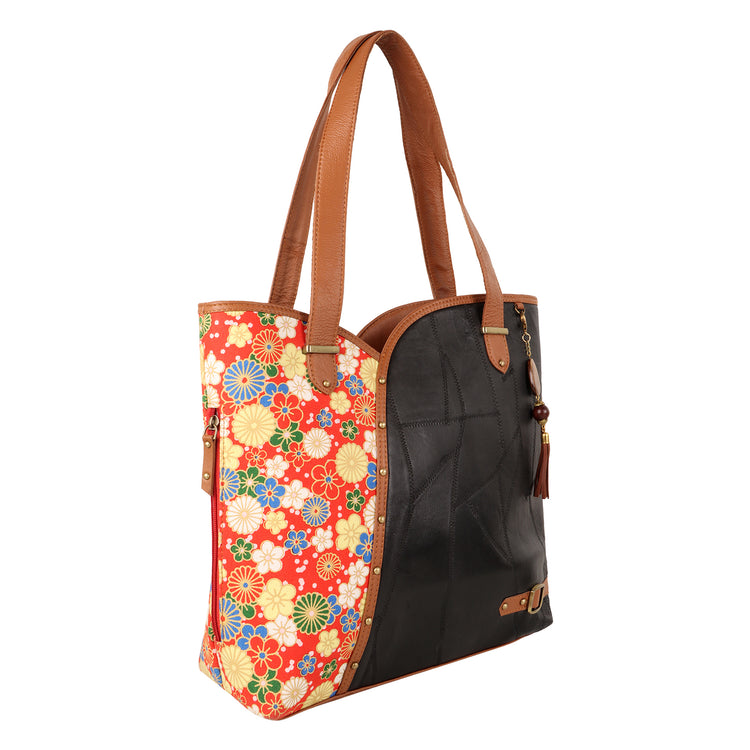 Zinnia Hobo Handbag