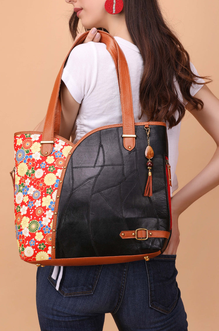 Zinnia Hobo Handbag