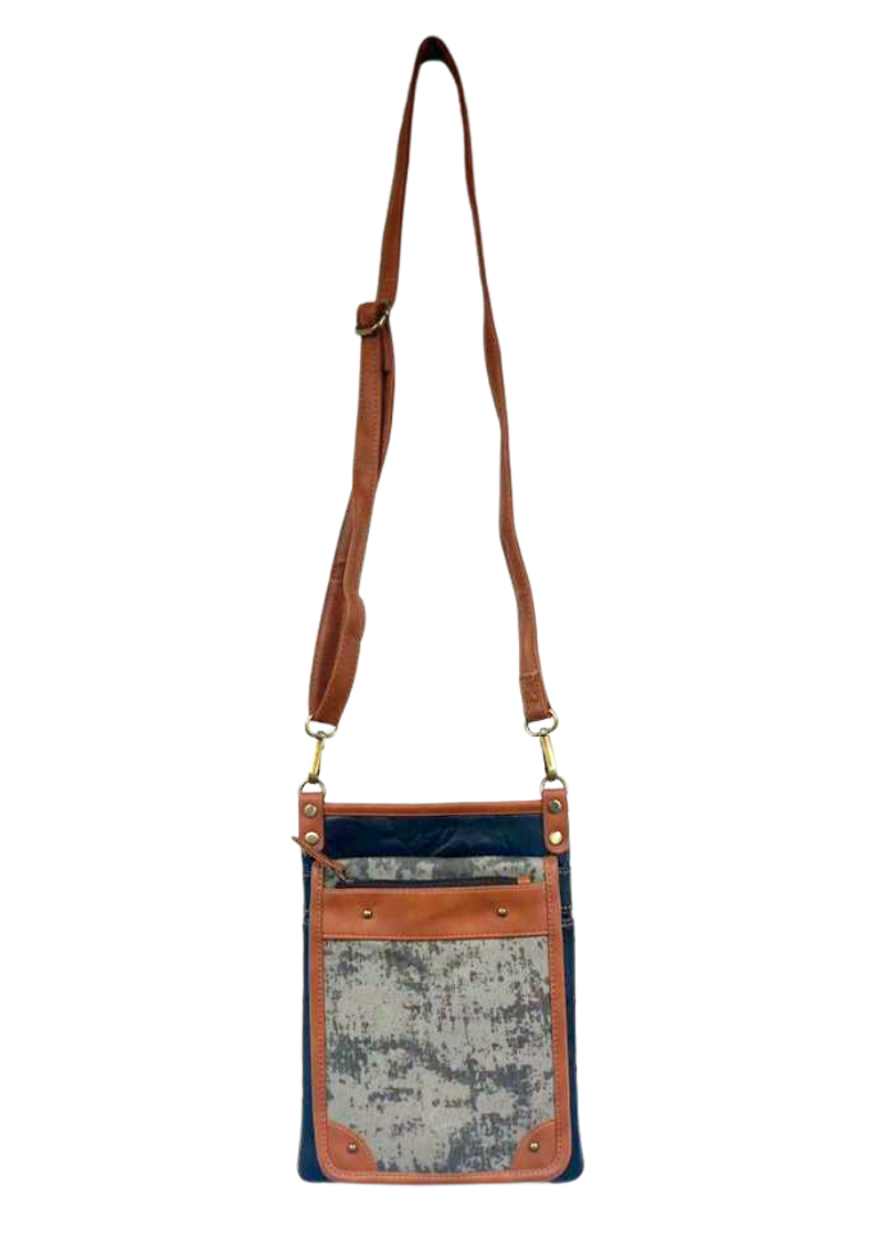 Tiah Crossbody Bag w/ Hidden CC Slots - Carbon Grey
