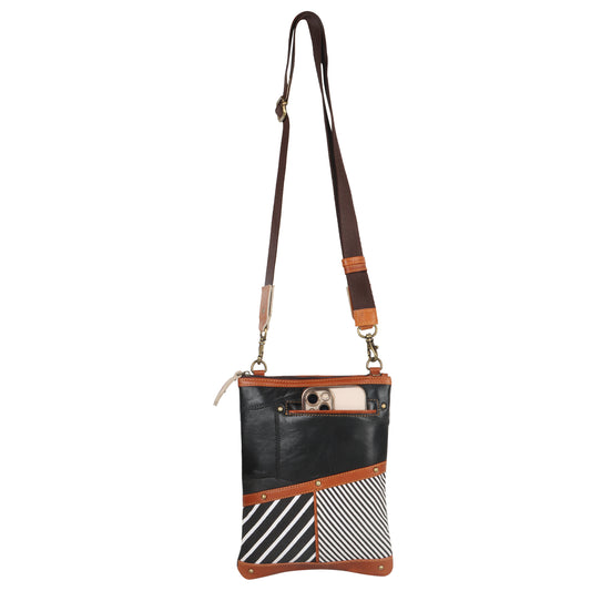 VAAN & CO. - Blaise Brisk Crossbody Brown